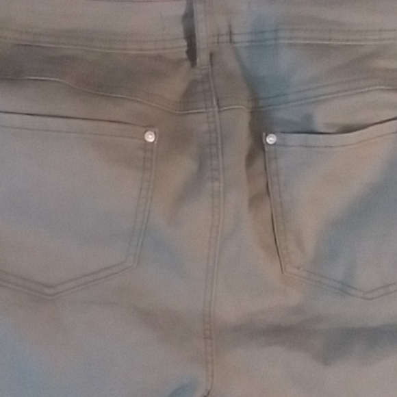 Jeans - Picture 5 of 5